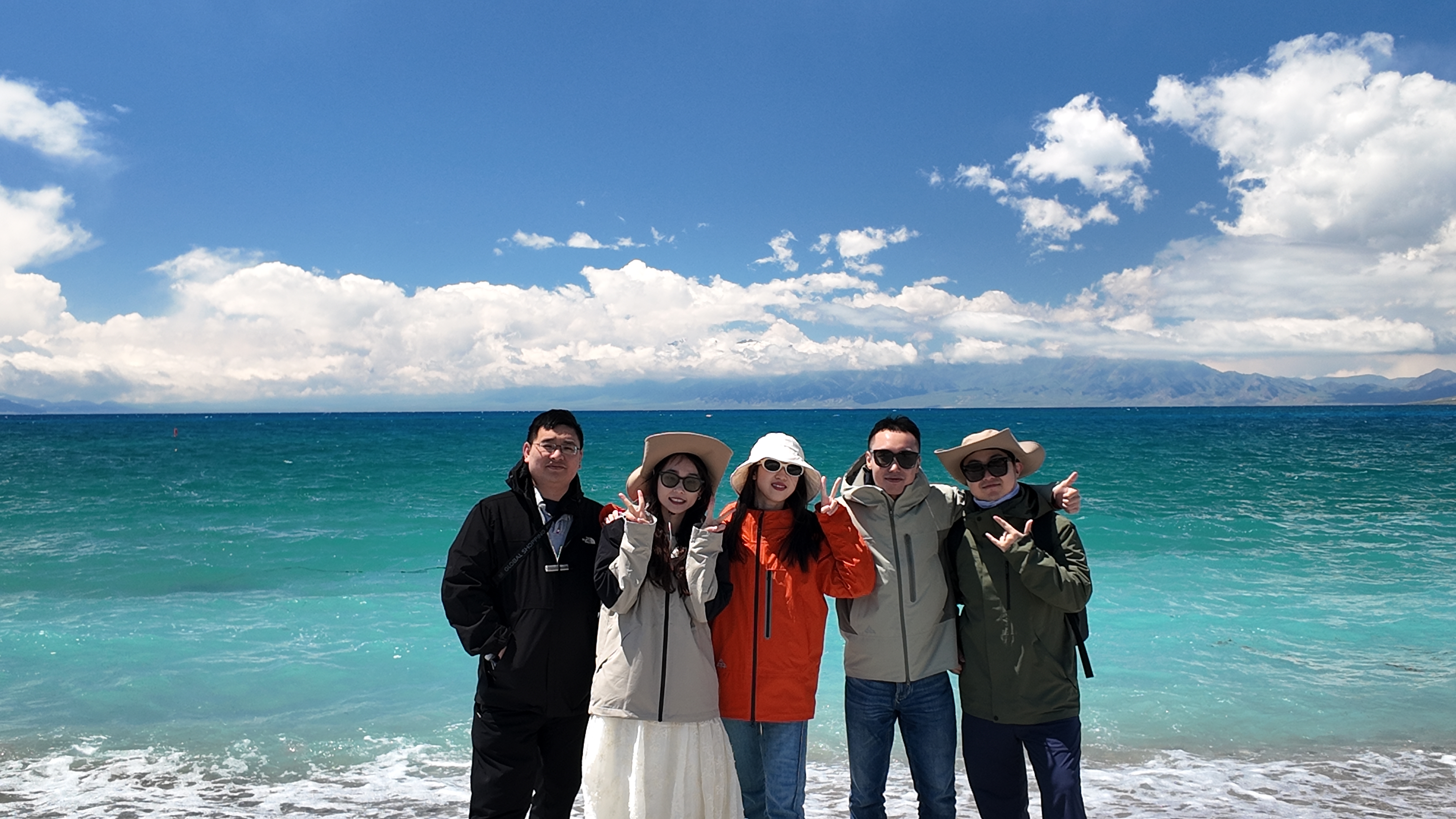 极致教育团队老师合照